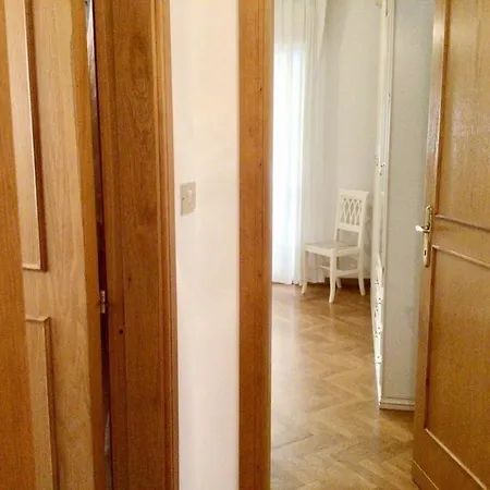 Apartment Gemutliche Ferienwohnung In Mit Privatem Garten Roseto Degli Abruzzi