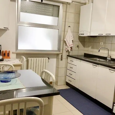 Gemutliche Ferienwohnung In Mit Privatem Garten Apartment *