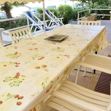 Gemutliche Ferienwohnung In Mit Privatem Garten Apartment