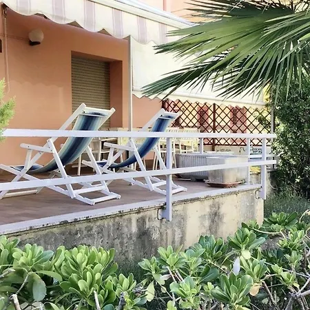 Gemutliche Ferienwohnung In Mit Privatem Garten Apartment